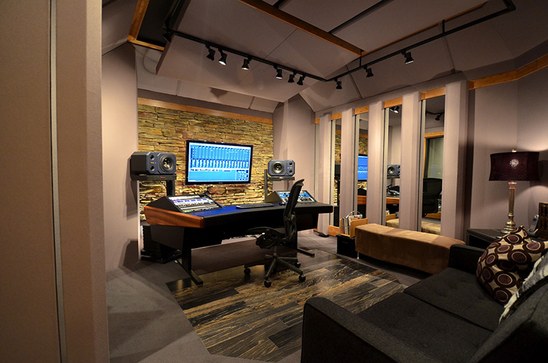 Carl Tatz Design’s MontAnna Mix Room Nominated for 2012 TEC Award
